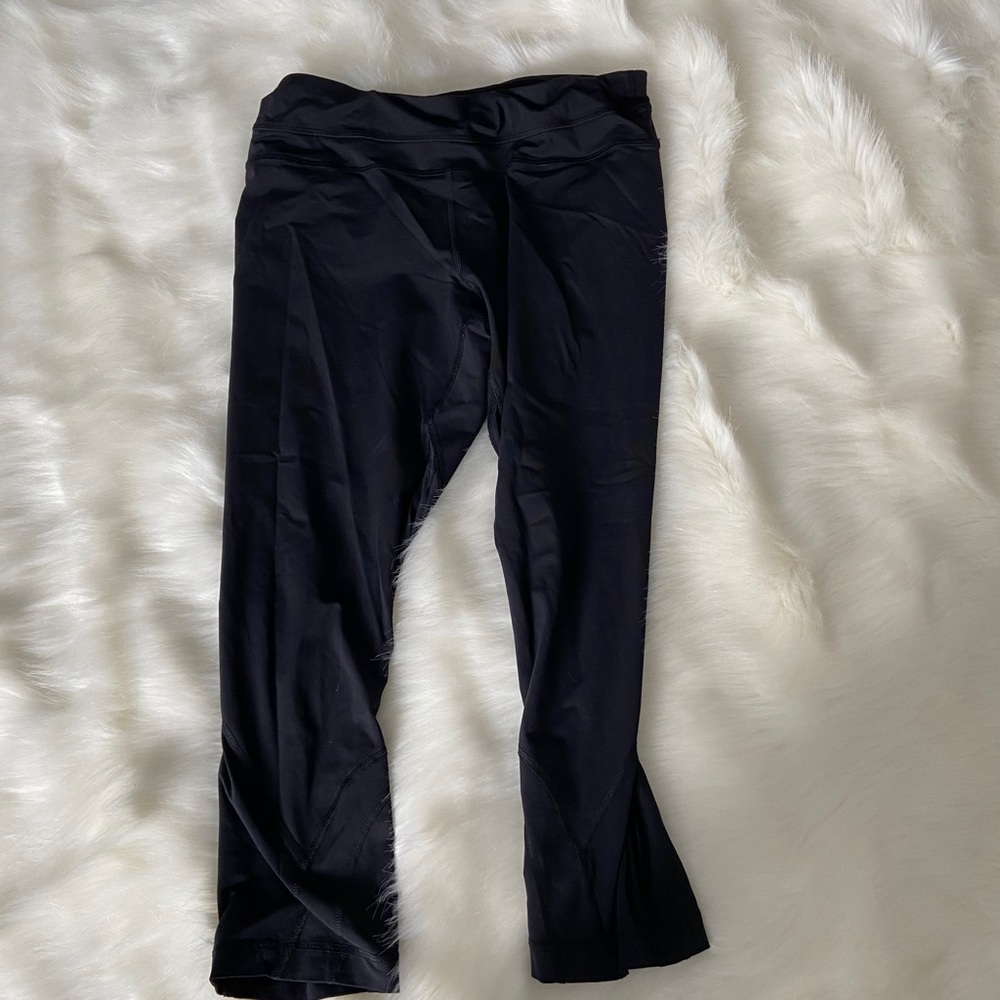 Lululemon capris leggings